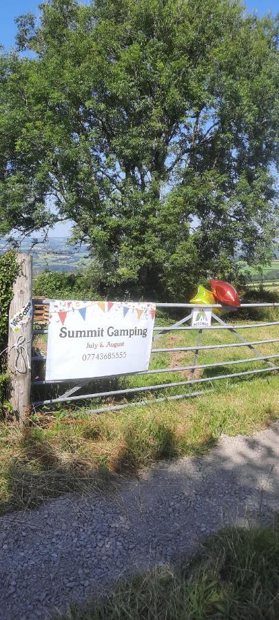 Summit Camping Kit Hill Cornwall Panoramic Views Grass Pitch From 15Pn Or Bella Bell Tent 75Pn Callington Exterior foto